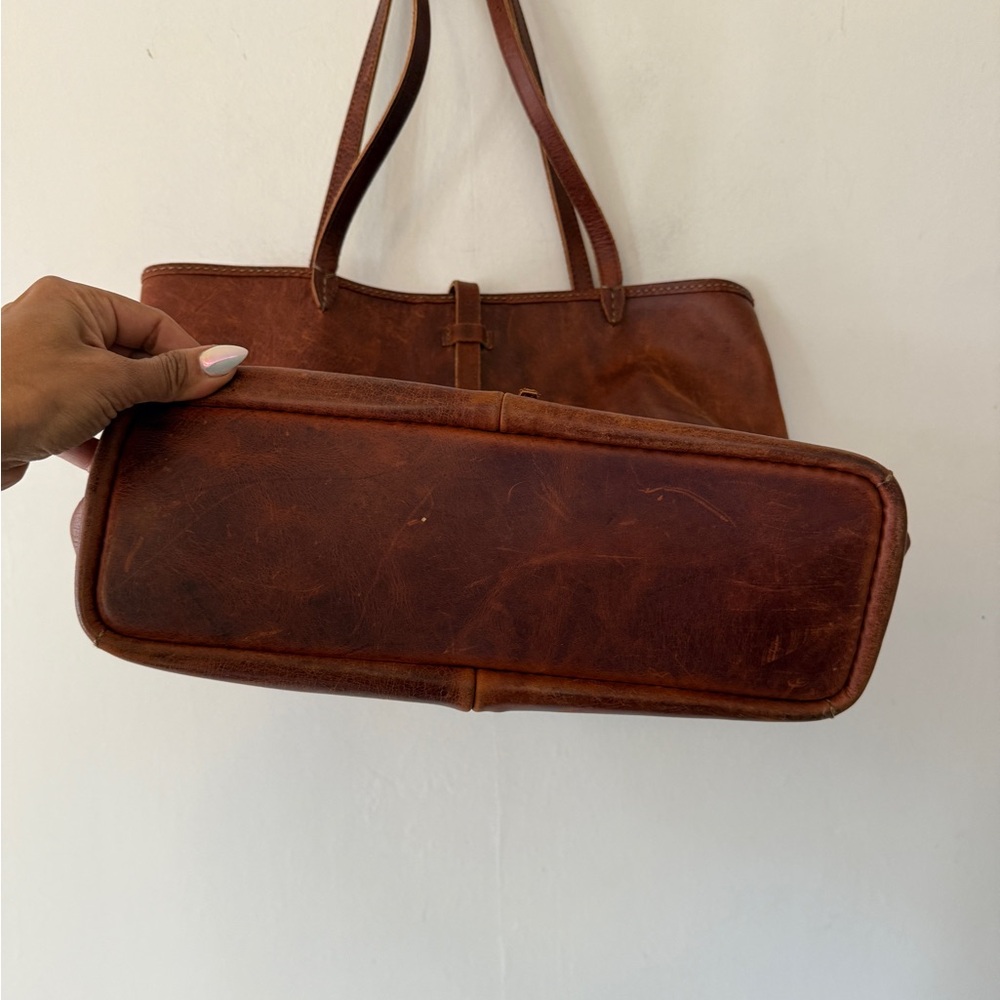 CELIA TOTE GENUINE LEATHER HANDBAG - Picture 10 of 16